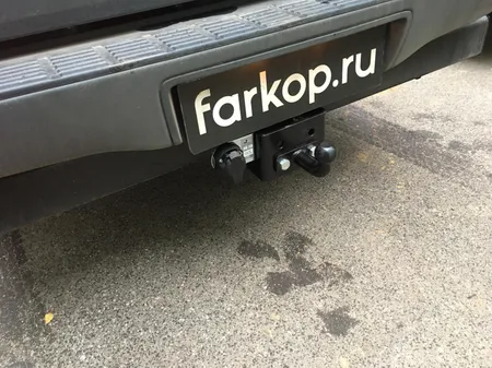 Фаркоп Лидер Плюс для Toyota Hilux 2010-2015 T114-FC в Ульяновск