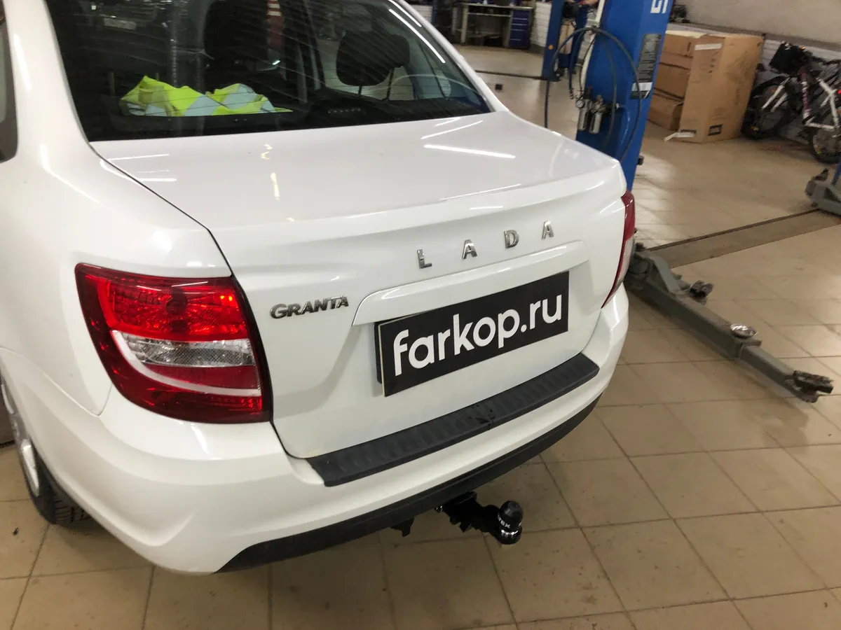 Фаркоп TowRus для Lada Granta (вкл. Cross) 2012- 279529 в Ульяновск