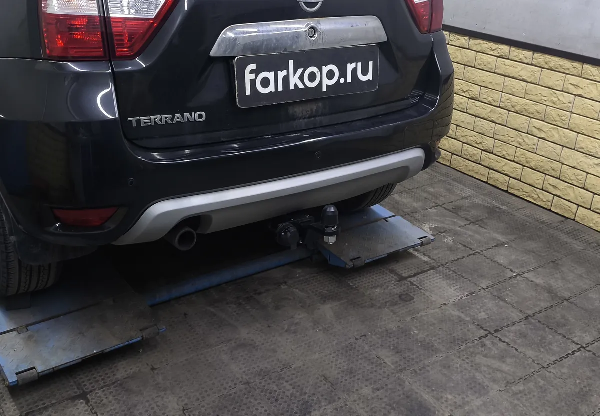 Фаркоп Berg для Nissan Terrano 2014- F.4711.002 в Ульяновск