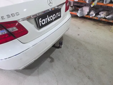 Фаркоп Steinhof для Mercedes E-class (седан) 2009-2016 Арт. M-118 M-118 в Ульяновск