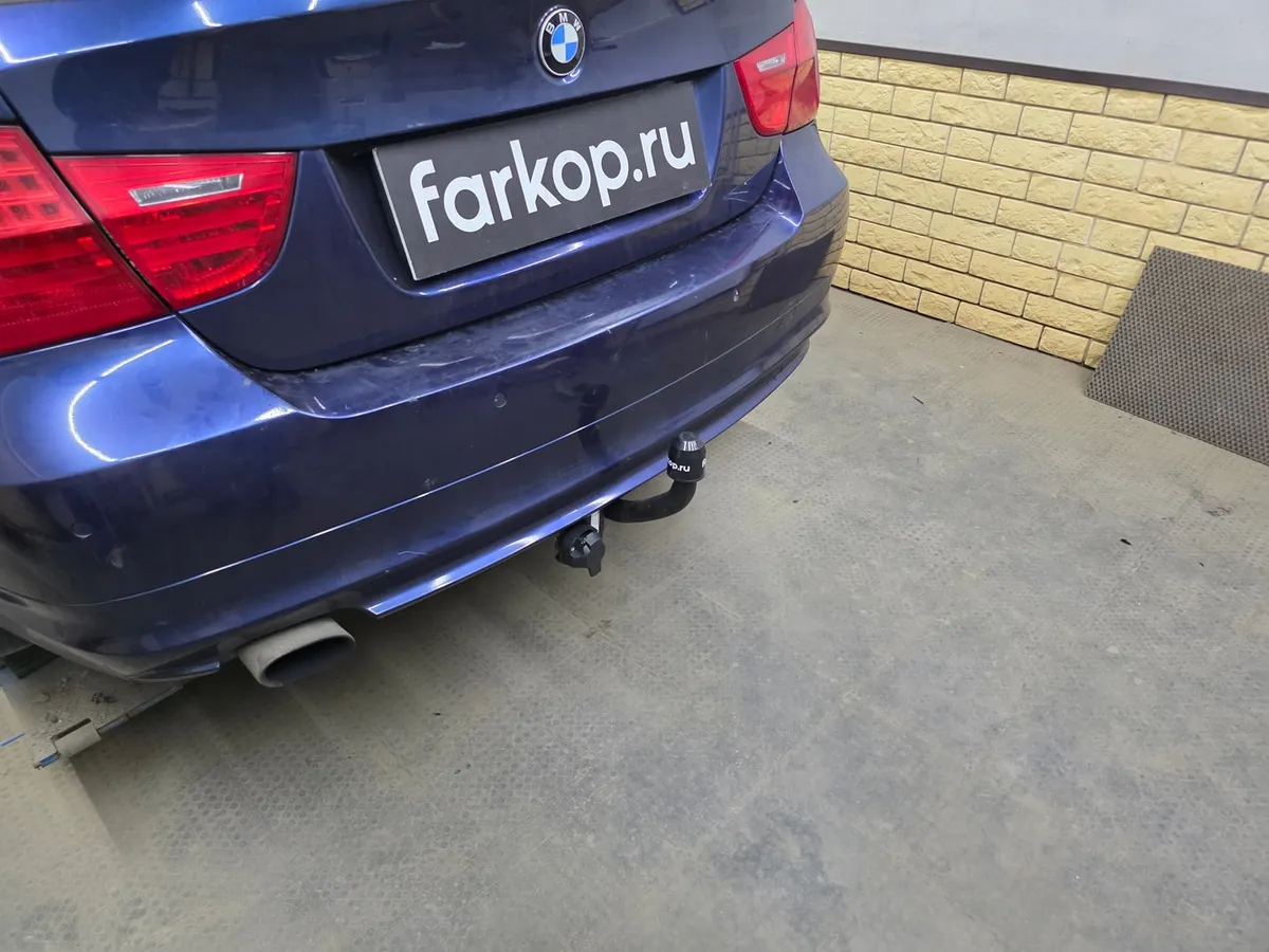 Фаркоп Steinhof для BMW 3 серия 2005-2013 B-045 в Ульяновск