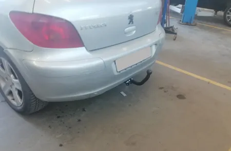 Фаркоп Лидер плюс для Peugeot 307 (хетчбек) 2001-2008 P106-A в Ульяновск