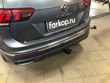 Фаркоп Galia для Volkswagen Tiguan 2017- V069V в Ульяновск