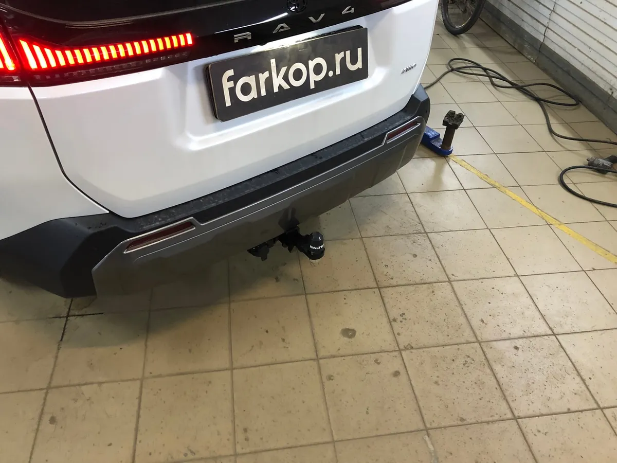 Фаркоп TowRus для Toyota RAV4 2025- 229420 в Ульяновск