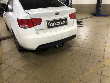 Фаркоп Лидер Плюс для Kia Cerato 1.6 (седан) 2009-2012 Арт. K109-A K109-A в Ульяновск