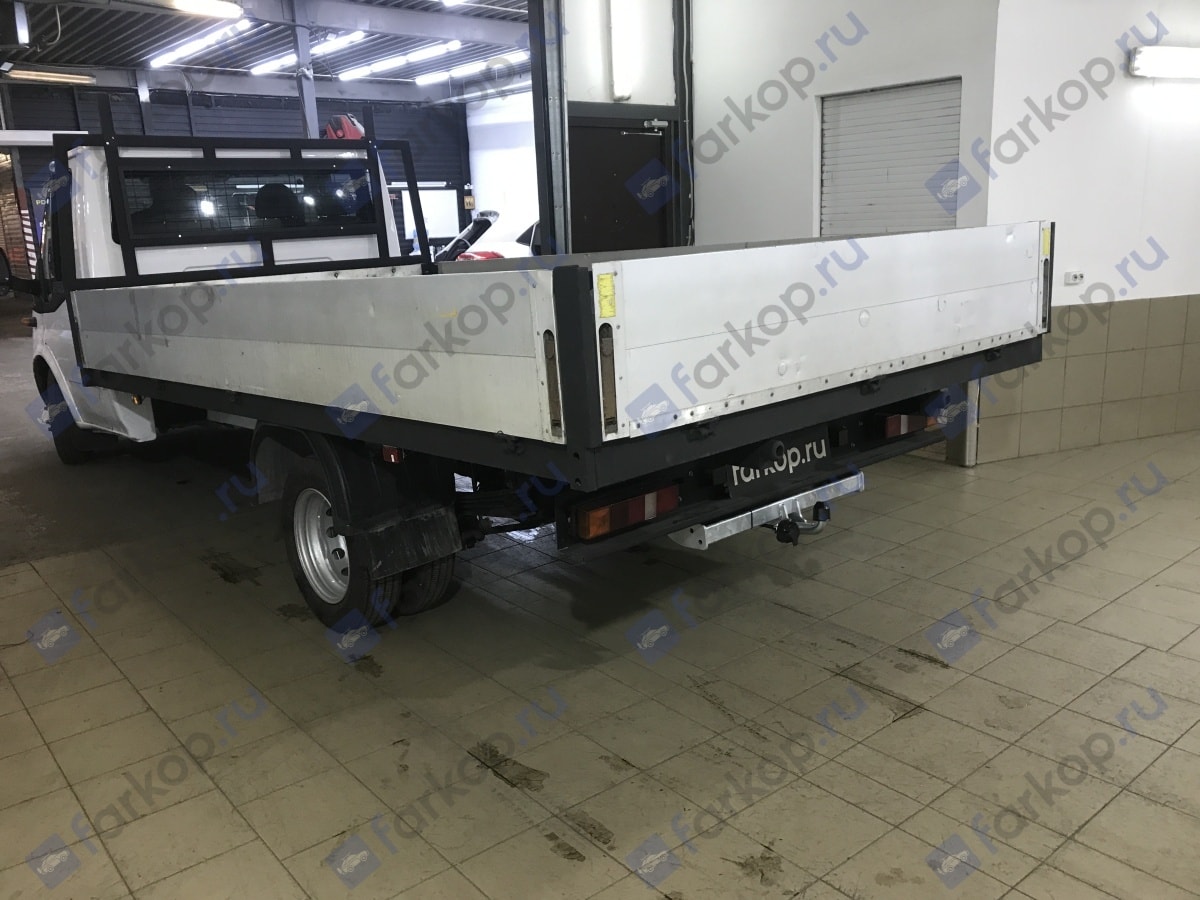 Установили фаркоп Galia для Ford Transit (шасси) 2000-2014 г.в. Установили фаркоп Galia для Ford Transit (шасси) 2000-2014 г.в.