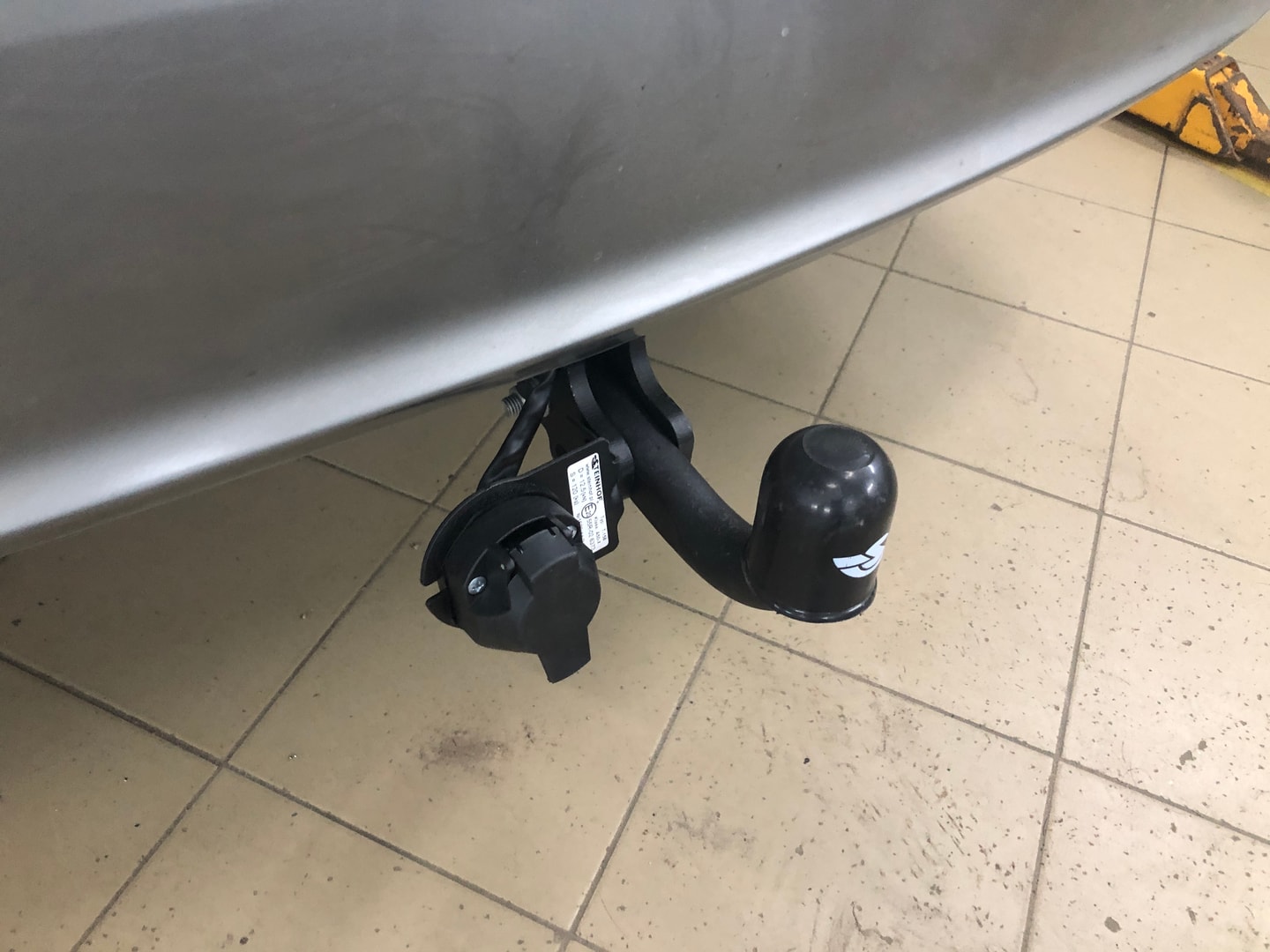 Установили фаркоп Steinhof для Toyota Highlander 2019 г.в. Установили фаркоп Steinhof для Toyota Highlander 2019 г.в.