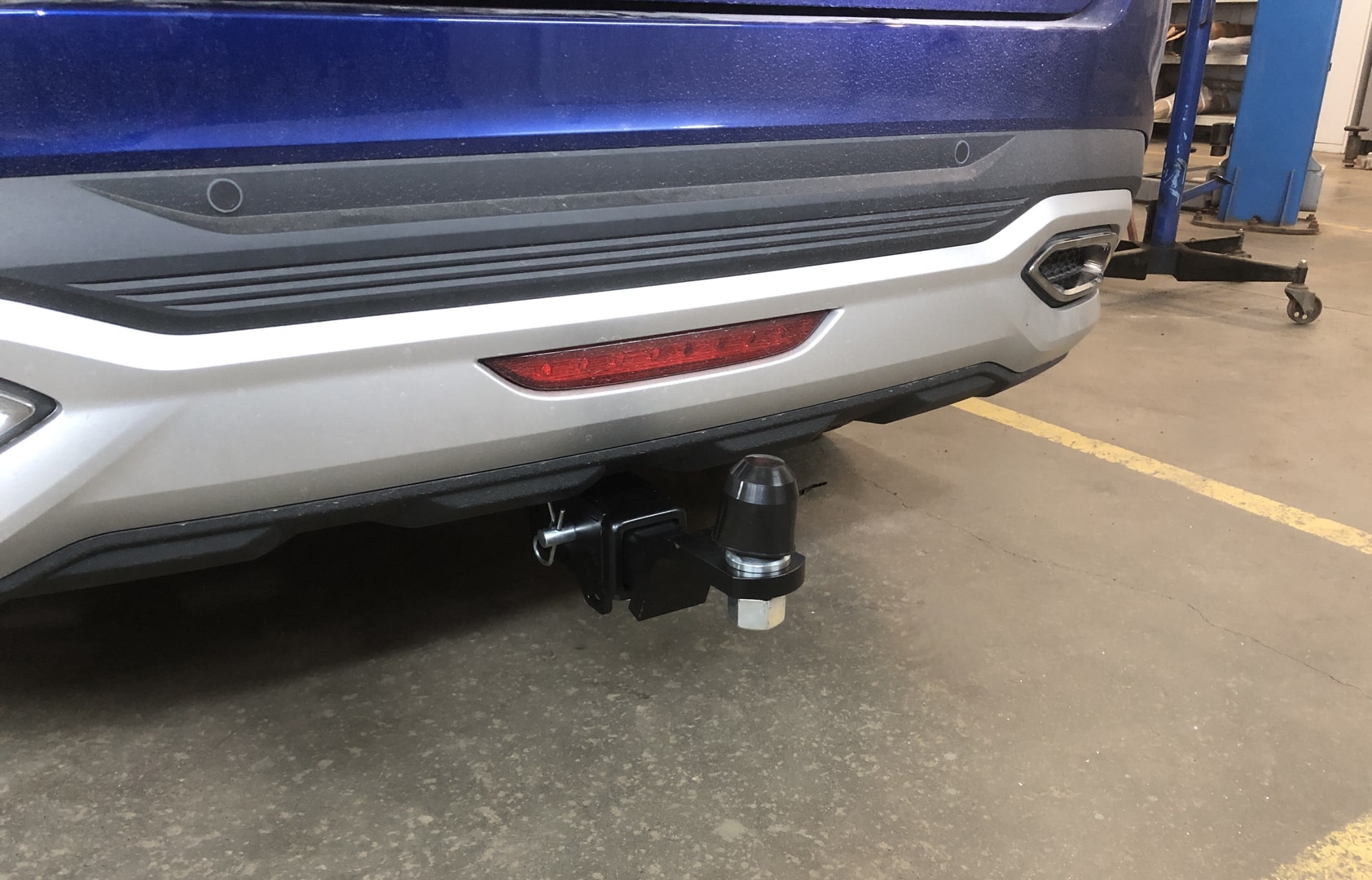 Установили фаркоп Berg для Lada Vesta Cross 2023-2025 г.в. Установили фаркоп Berg для Lada Vesta Cross 2023-2025 г.в.